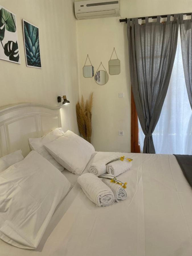 Lemon Tree Apartments B C Argostoli (Kefalonia) Exterior photo